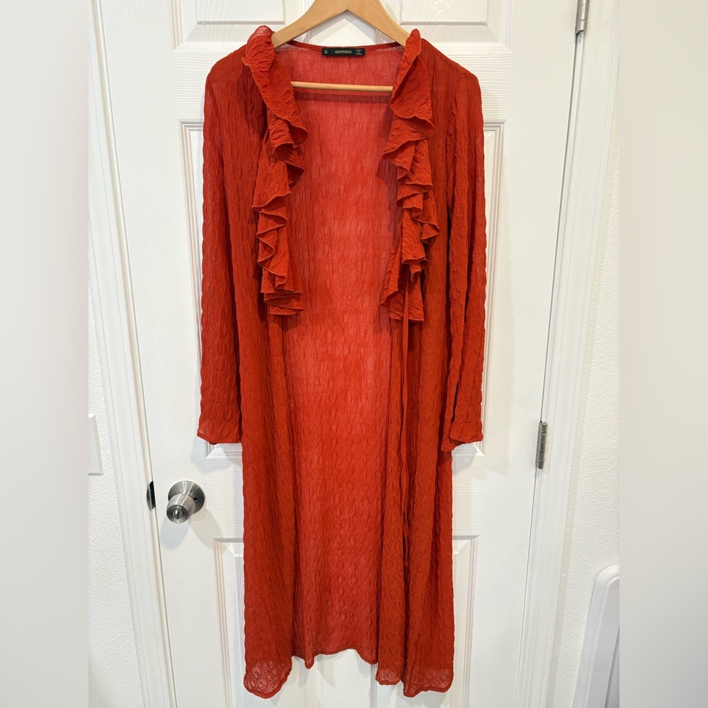 Beautiful Ruffle Overlay